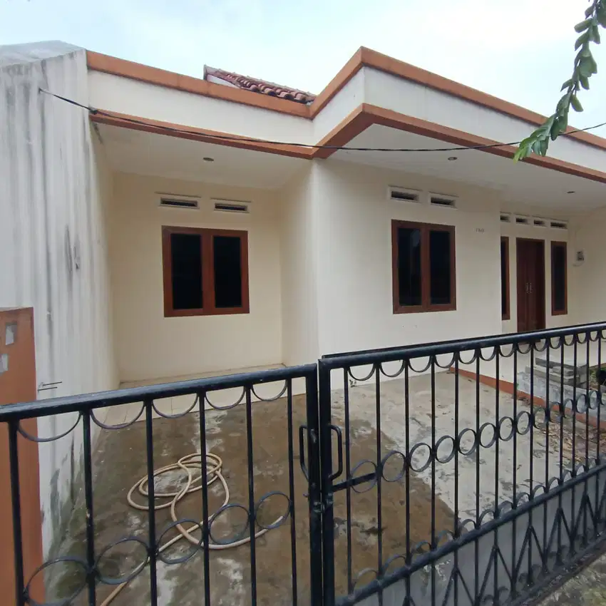 Rumah Dijual Dekat Mal Grand Galaxi Park Bekasi