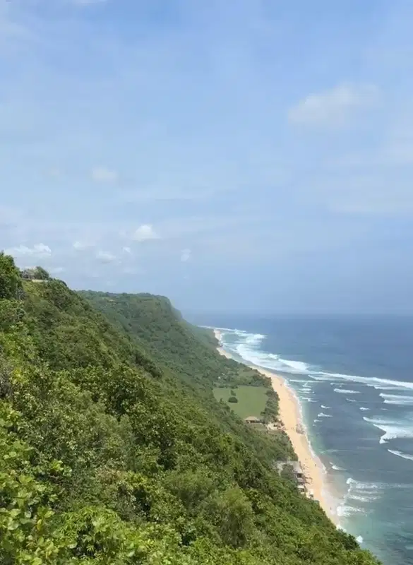 LAHAN TEBING VIEW SAMUDRA SELATAN LAUT JAWA DI ULUWATU, BALI
