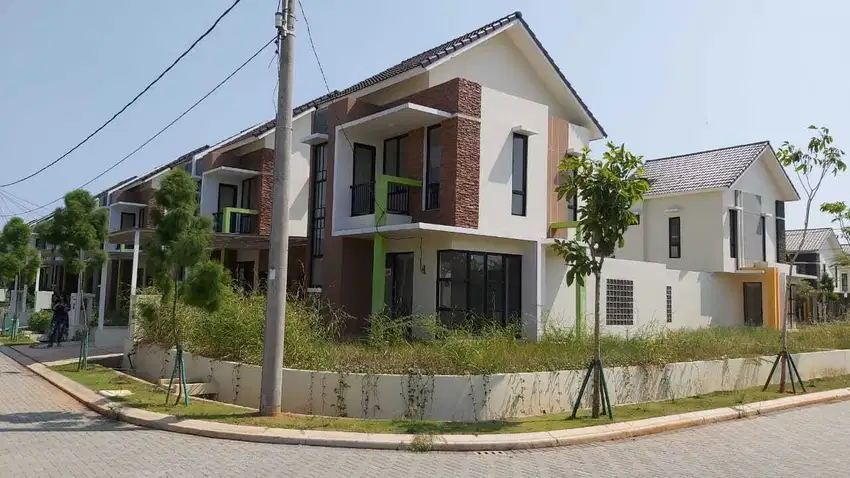 Rumah hoek sudah shm di green Ara residence harapan indah 2 bekasi