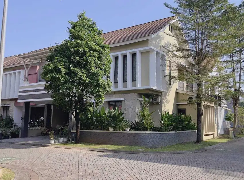 Dijual Rumah Hoek 2Lt di Discovery Bintaro Jaya - Siap huni  2Lt