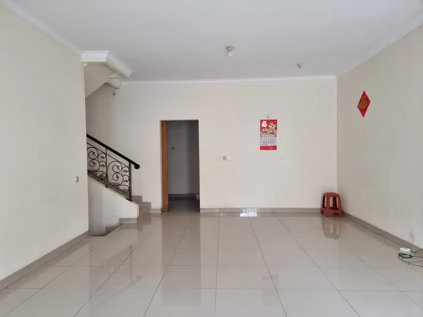 Disewakan Cepat Rumah Rapi di Puri Mansion Siap Huni Luas 8x15