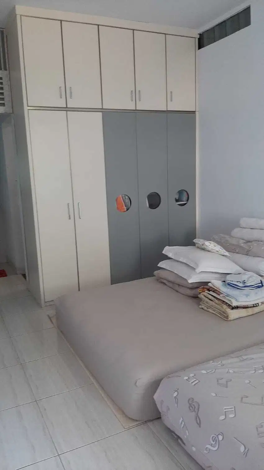 Dijual rumah citra 2 ext Jakarta barat 10x10 3 LANTAI