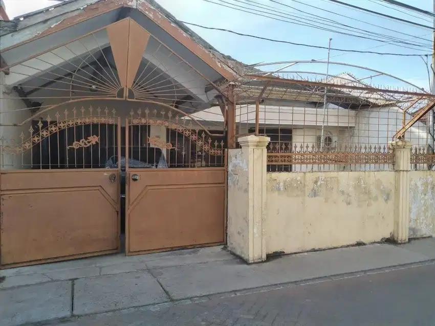 Dijual Rumah Kosan/Tempat Tinggal/Rumah Usaha Ploso