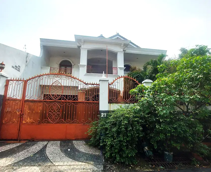 Rumah Bagus Dekat Area Komersil Kebayoran Baru Dekat Gandaria City