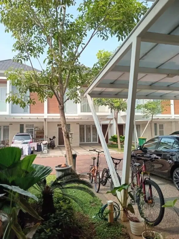 Rumah Rapih dan Siap Huni di Cluster Perumahan Riviera Karang Tengah