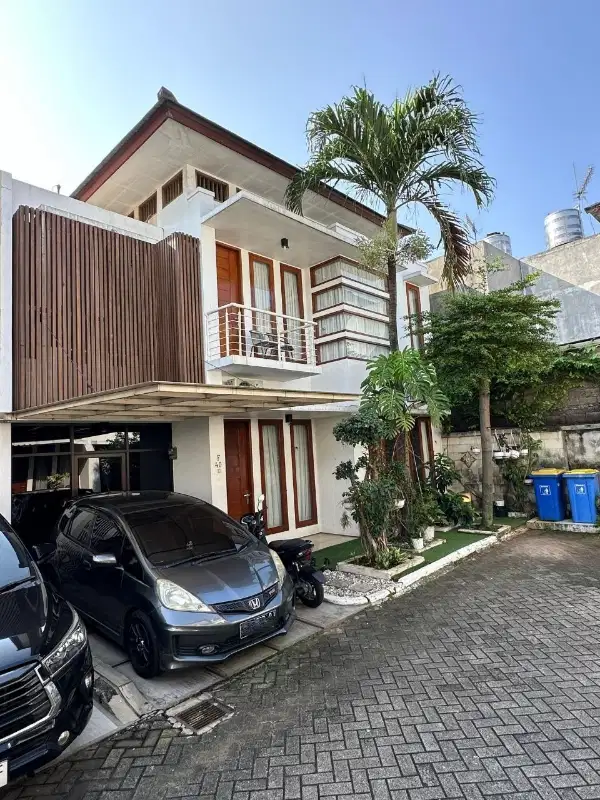 Rumah Bagus Sudah Renovasi 2 Lantai Di Jagakarsa