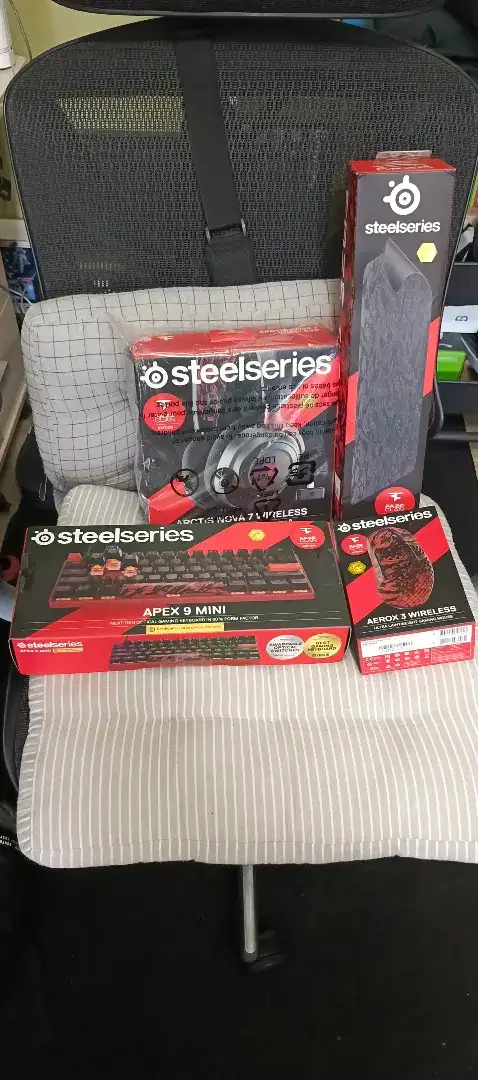 Gaming Steelseries x Faze Clan Complete (BNIB dan BNOB)