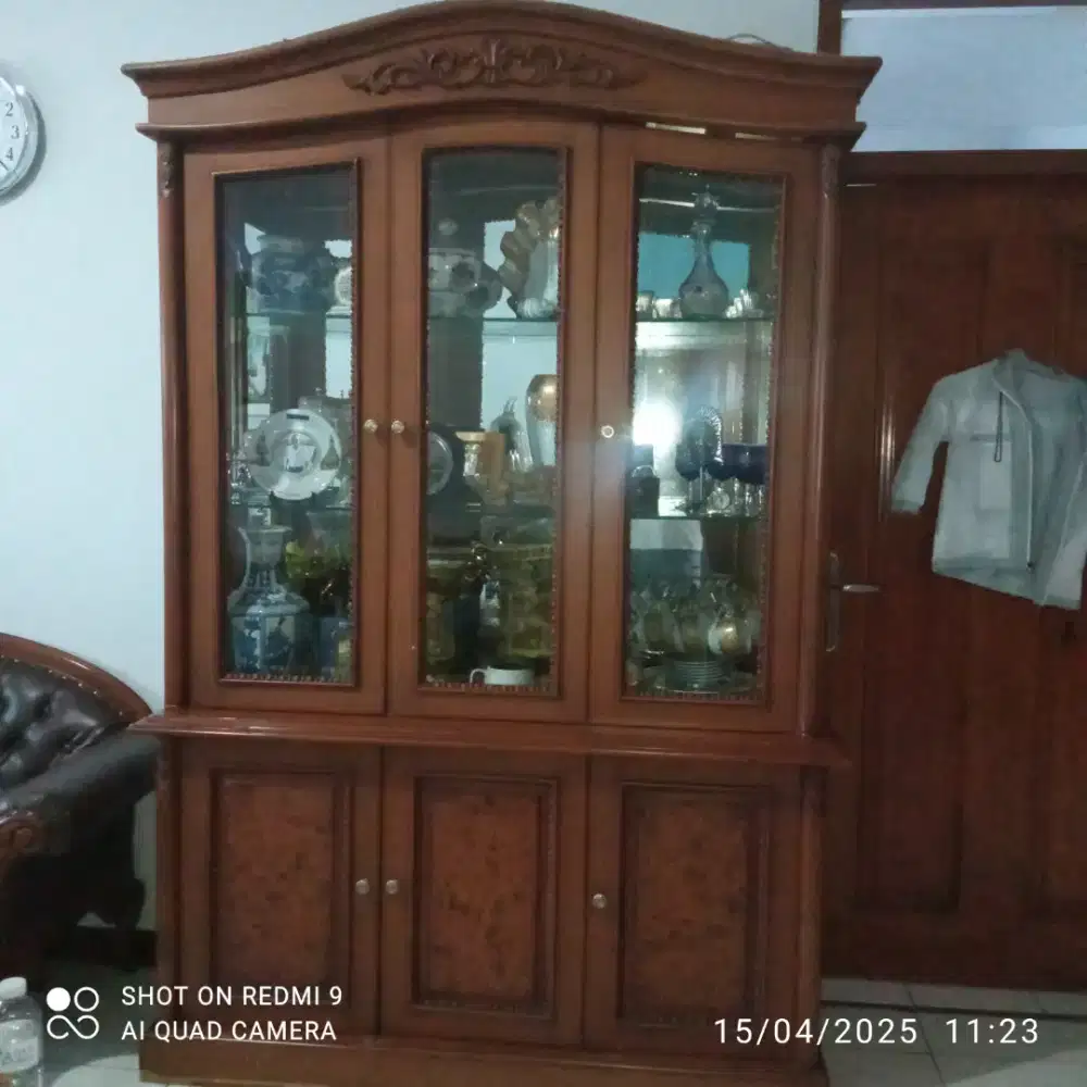 Jual buffet kaca dua susun mulus