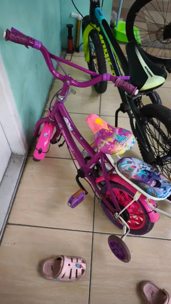 Sepedah anak kondisi masih bagus