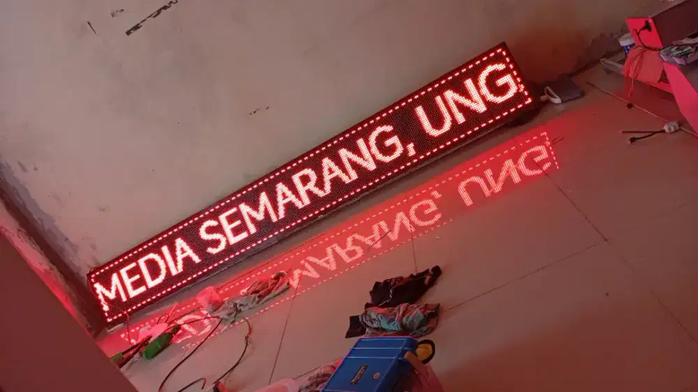 RUNNING TEXT MURAH BARU