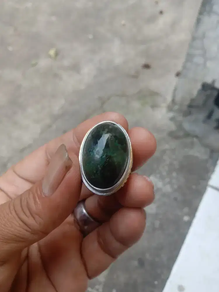 Batu akik bacan