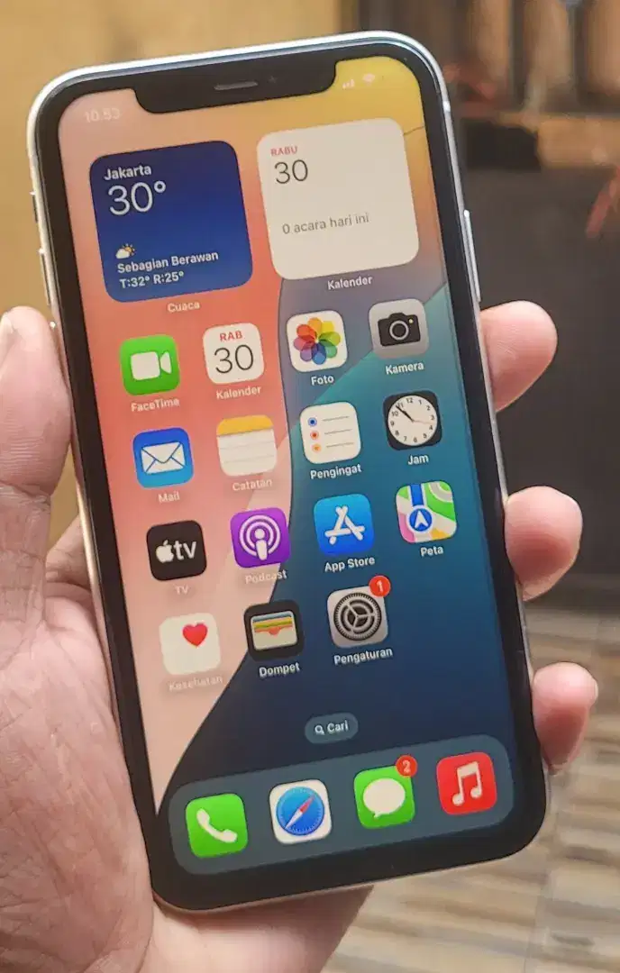 Iphone 11 64gb hp charger