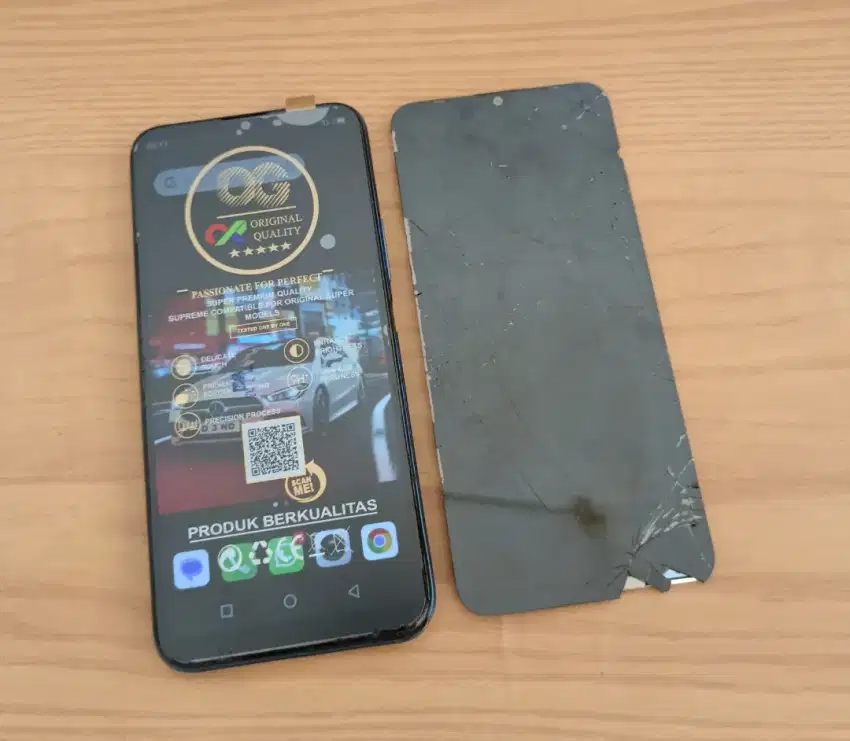 GANTI LCD PROSES CEPAT BISA DITUNGGU