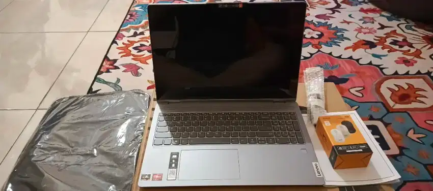 Jual laptop baru, gak jadi dipakai