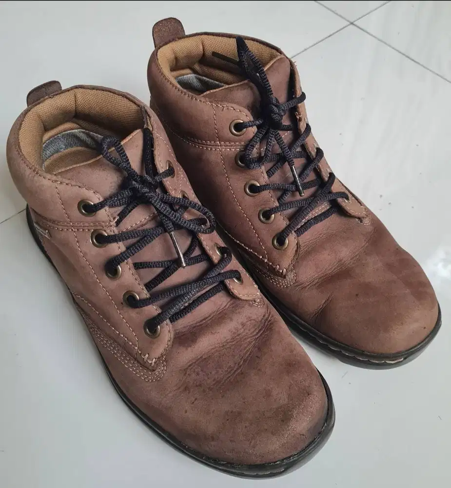Sepatu Timberland Booth Man Coklat Tua Size 41,5