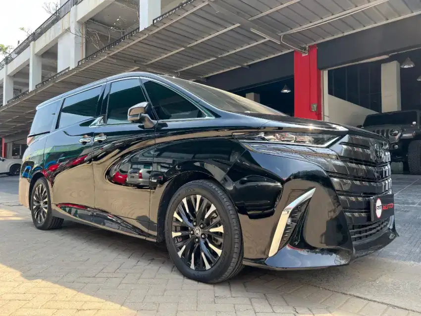 TOYOTA Alphard G Bensin 2.5L 2023