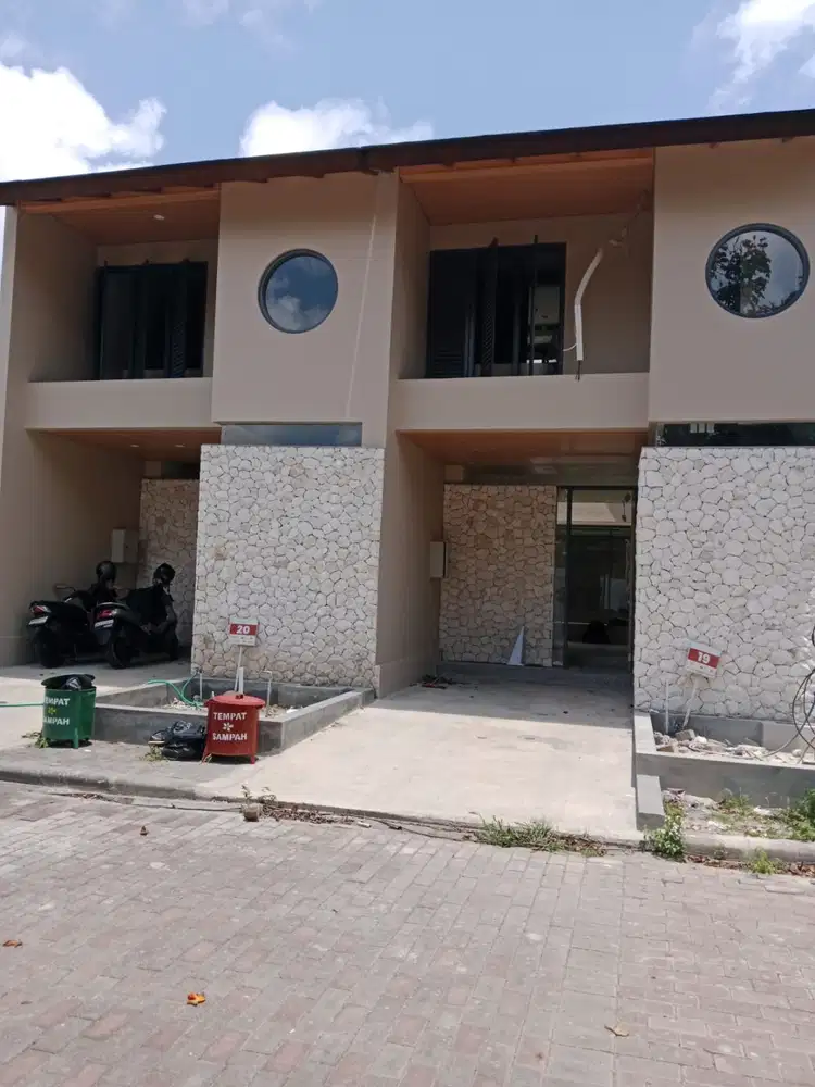 DI JUAL VILLA DI JIMBARAN BALI DEKAT AYANA RESORT ONE GATE SYSTEM