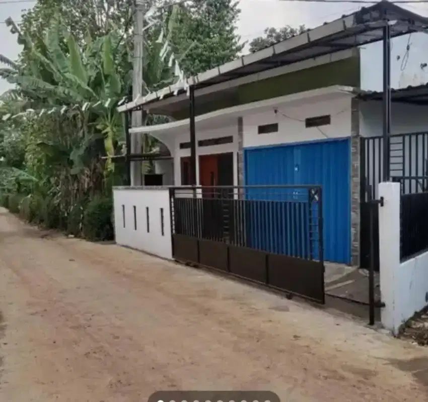 DI JUAL RUMAH KAMPUNG PLUS KIOS DI TAJUR HALANG