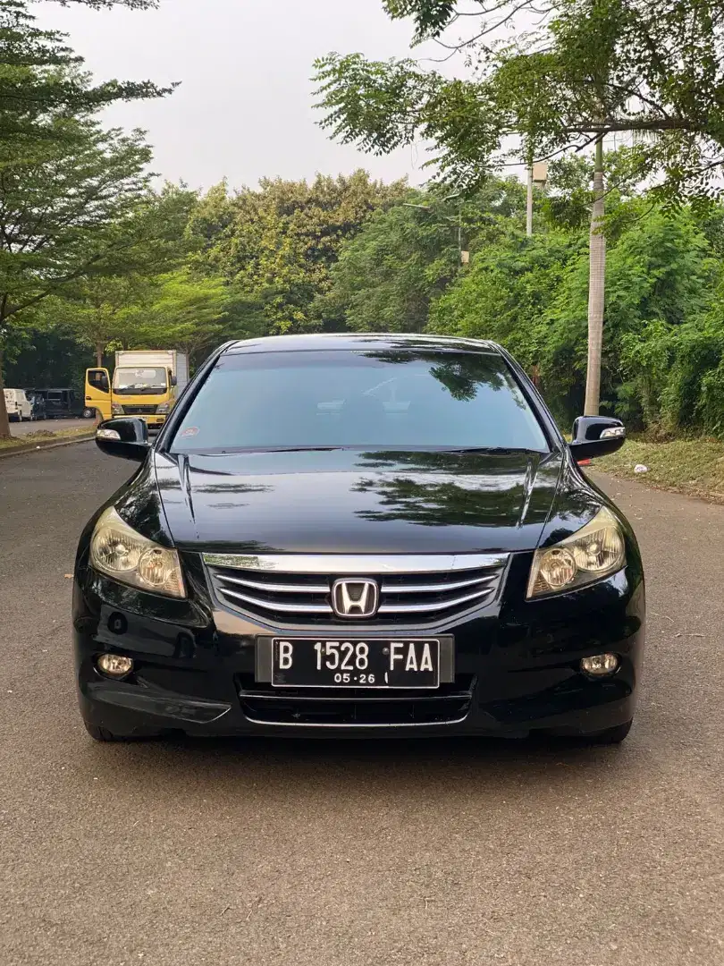 HONDA ACCORD VTIL AT 2011