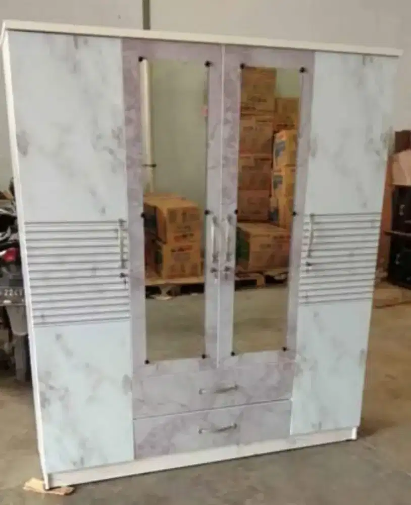 Lemari Pakaian 4 Pintu NAD 4278 Marble