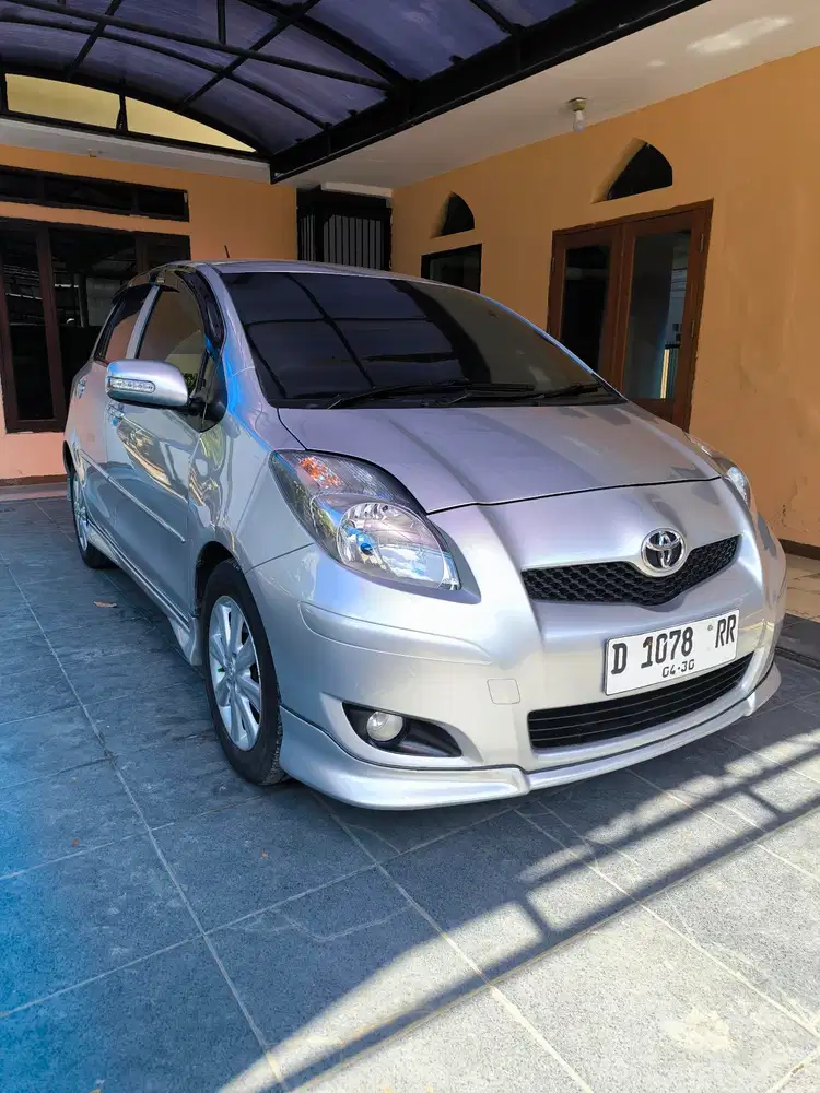 Toyota Yaris 2010 Bensin
