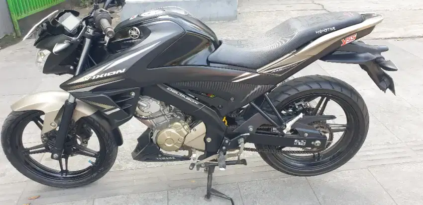 New Vixion th 2018 istimewa km 12rb pjk baru