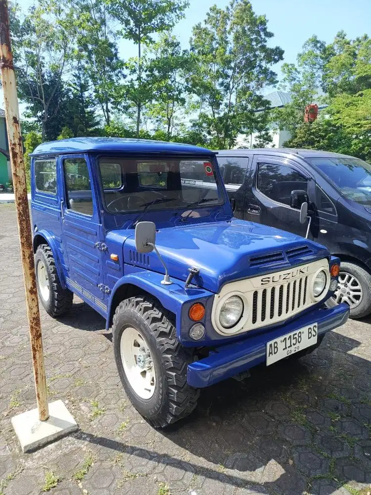 Suzuki jimny jangkrik lj80