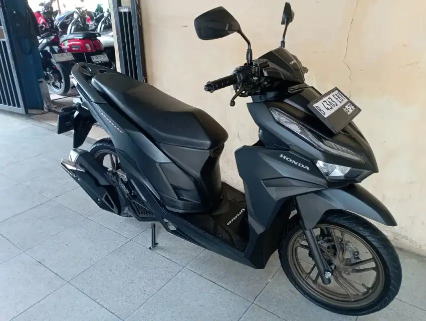 HONDA VARIO 125 ISS 2024 KEYLESS  KONDISI BAGUS