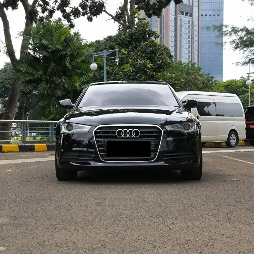 Audi A6 2.0 TFSI tahun 2013 warna hitam