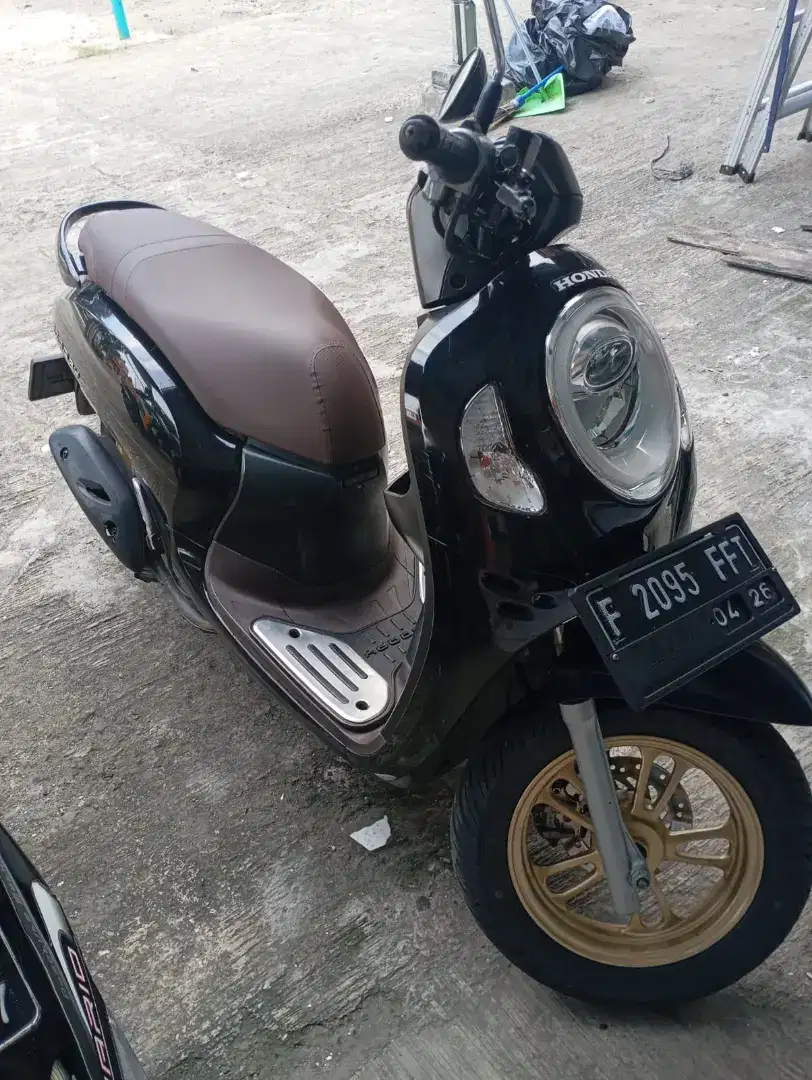 HONDA SCOOPY PRESTIGE
