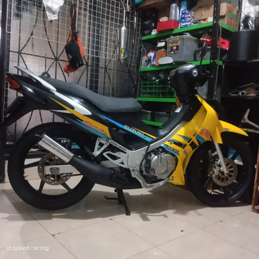 SATRI HIU ASLI KUNING