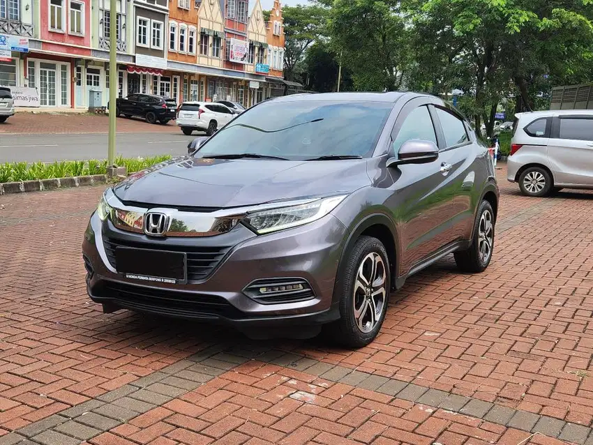 [Kondisi Terbaik!!] Honda HRV 1.5 SE CVT NIK 2021!! Abu Matic Bensin