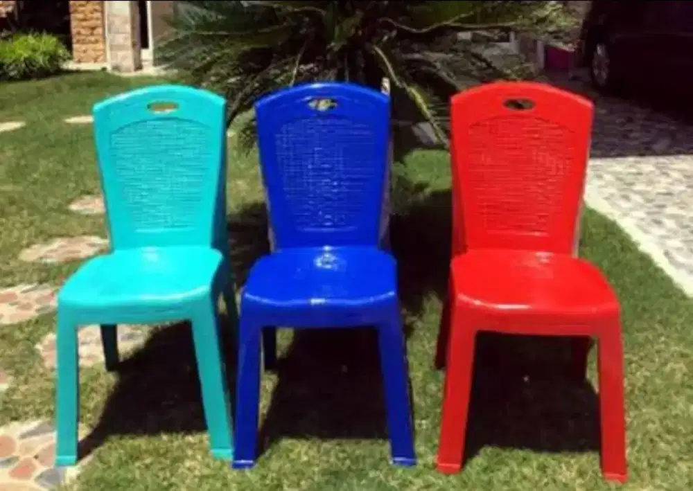 Kursi Plastik Napolly Big 211