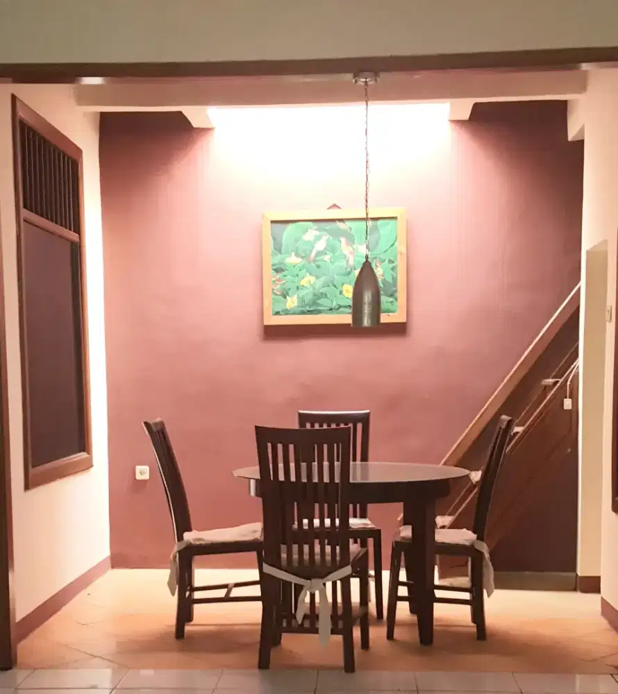 1 SET MEJA MAKAN JATI MINIMALIS EKS EKSPOR KE BELANDA