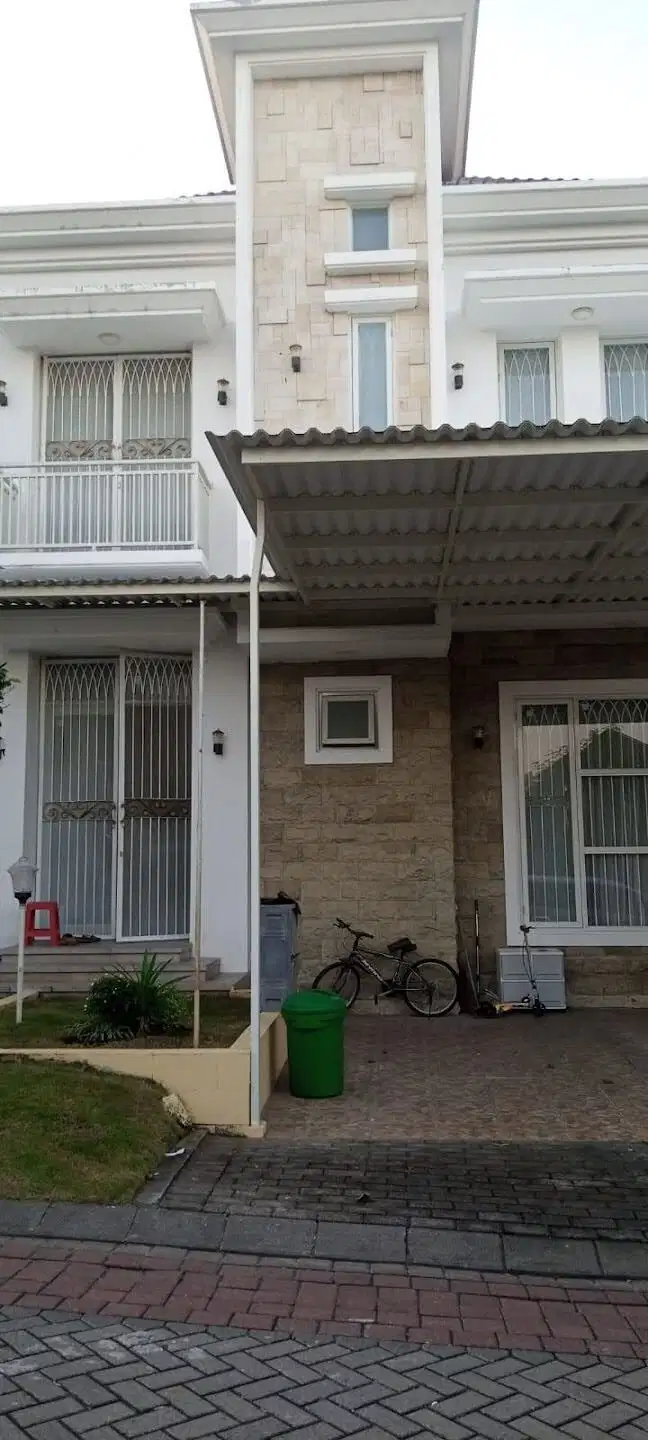 Disewakan Rumah South Emerald Mansion Citraland