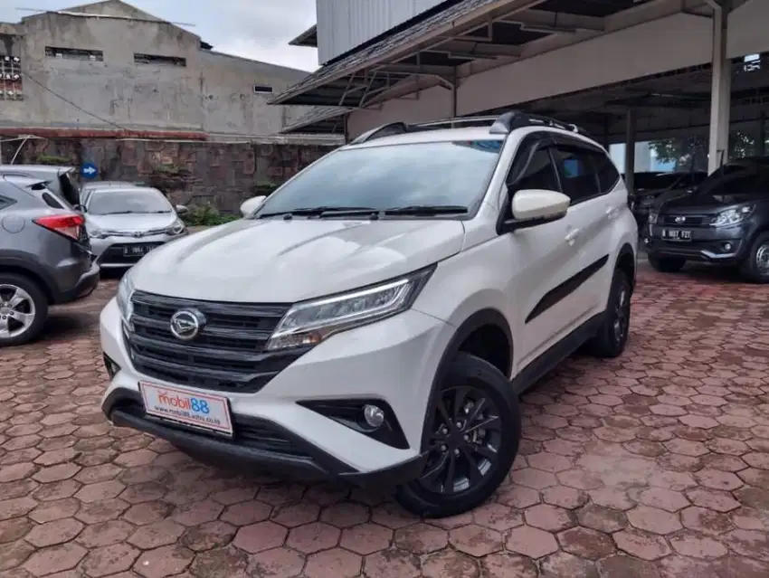 Daihatsu Terios  1.5 X Bensin-MT 2020 Putih