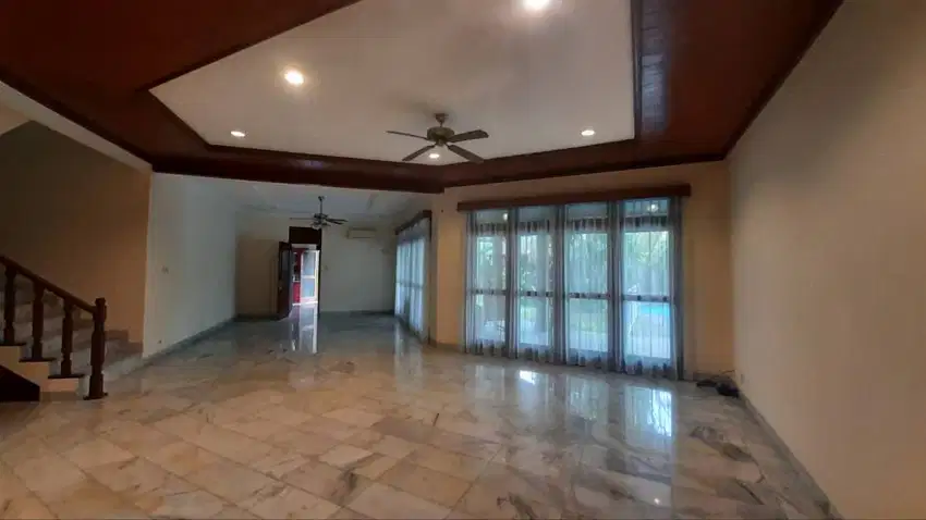 Jual Rumah Kemang Super Luas