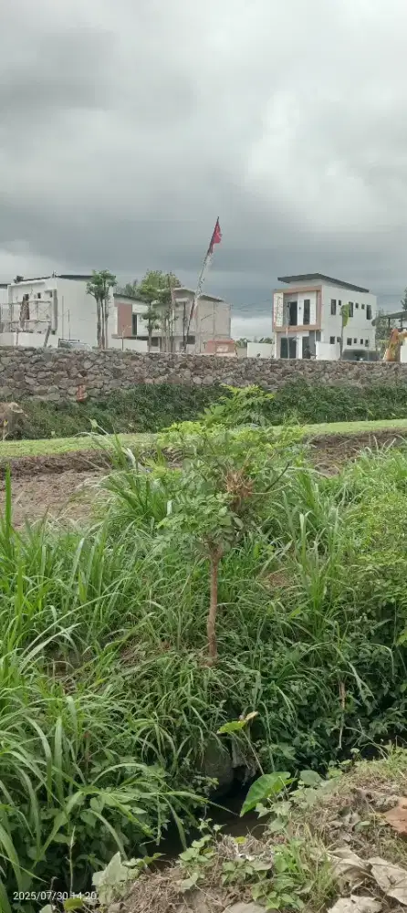 Tanah 541 mtr lbar -+45 mtr di ngaglik