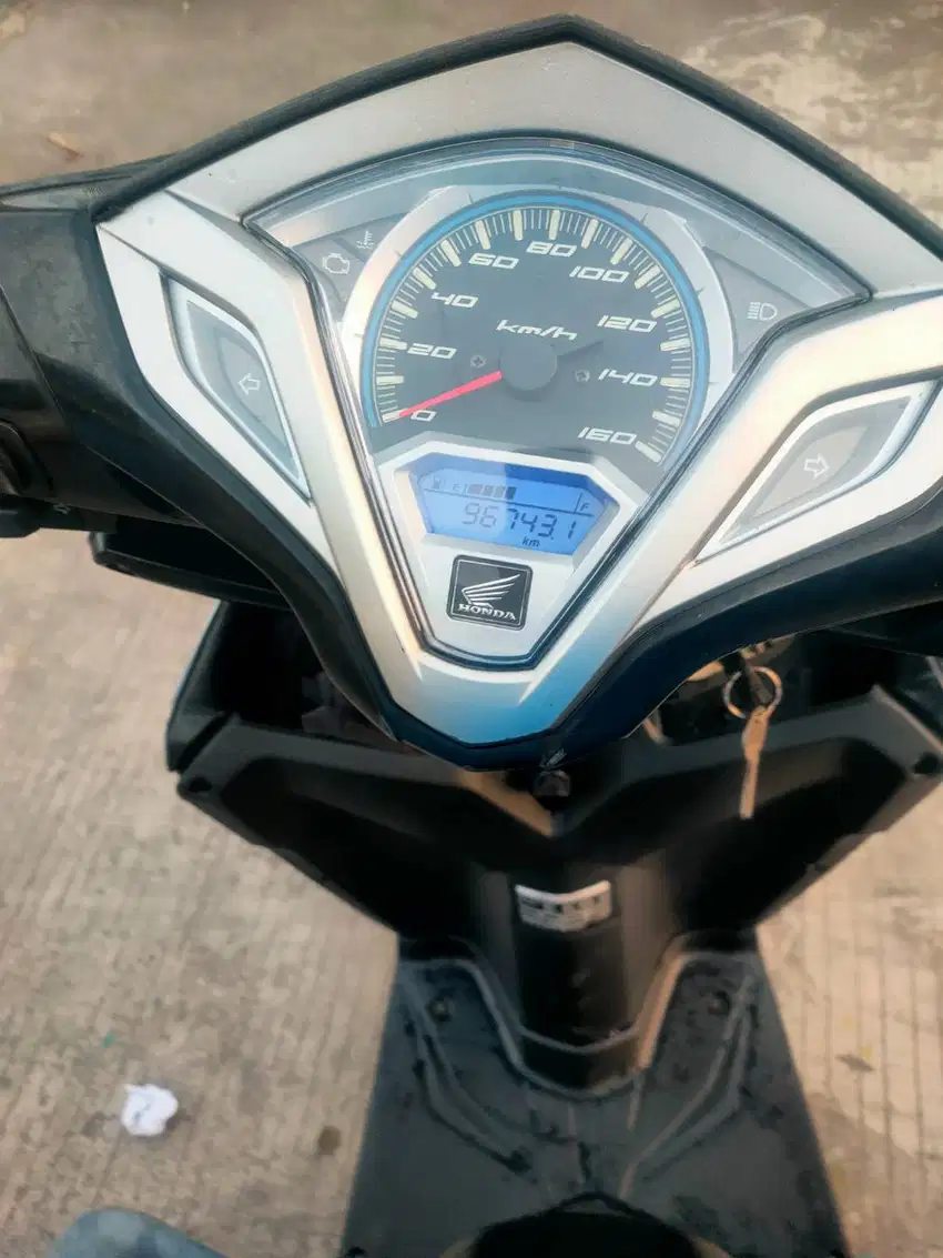 dijual vario tahun 2012 bulan 9