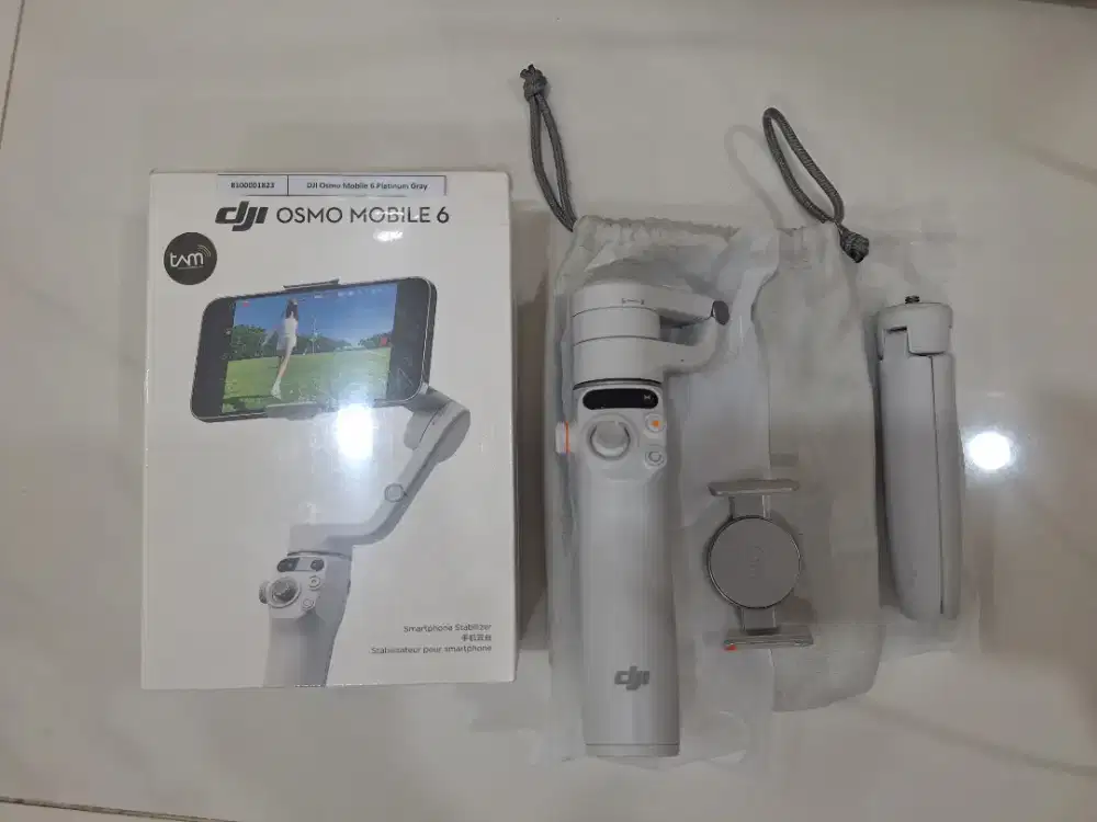 DJI Osmo Mobile 6 seperti baru