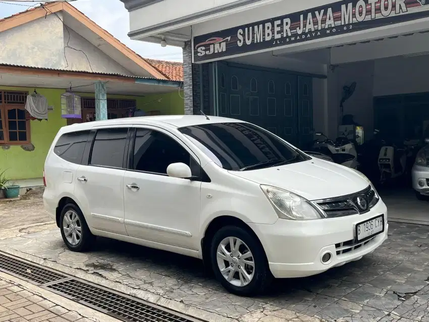 Livina xv mt 2011 siap pakai