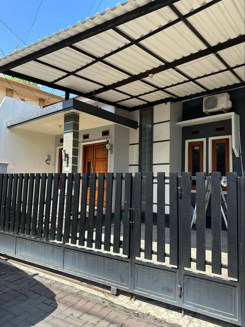 dijual rumah dalam cluster palagan belakang hotel hyatt utara UGM