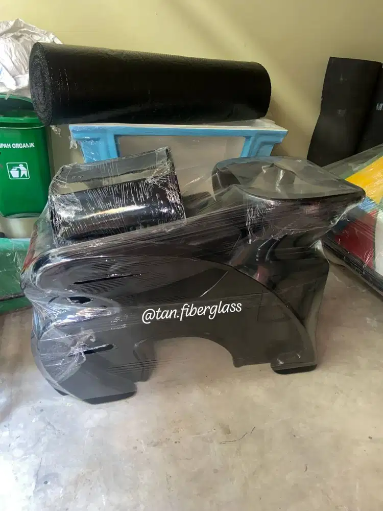 kursi keramas isabella warna hitam ready stok,siap di kirim