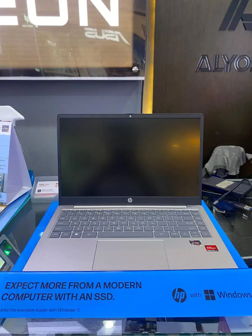HP 14-EM0018AU Ryzen 5-7530U/8GB/512GB SSD/14″ FHD/Win 11 Home+OHS 202
