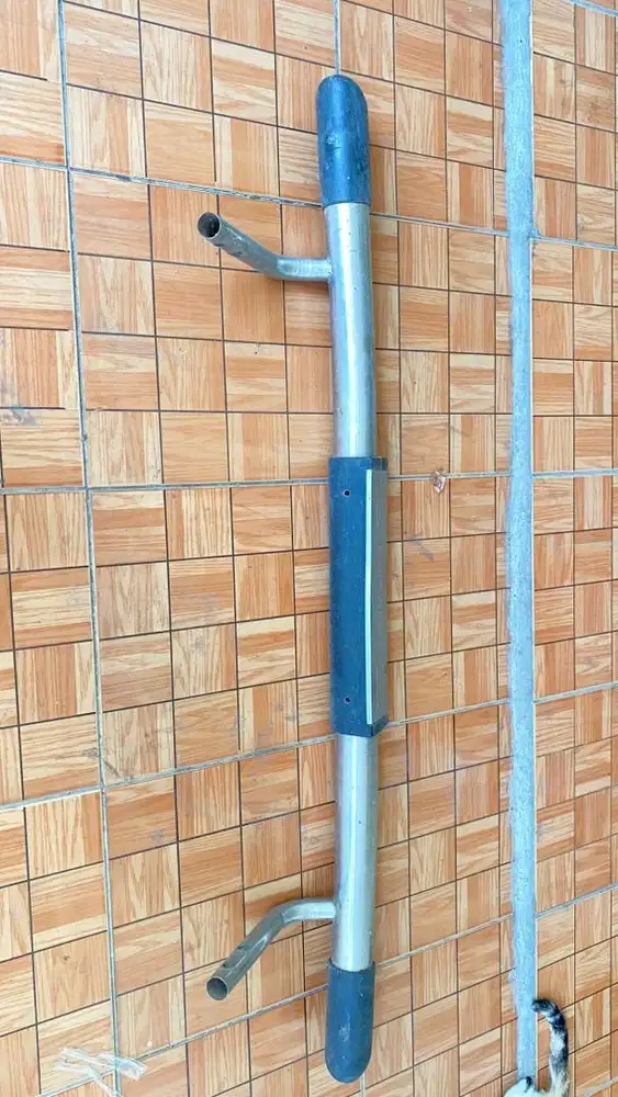 Tanduk belakang Roll Mobil suzuki