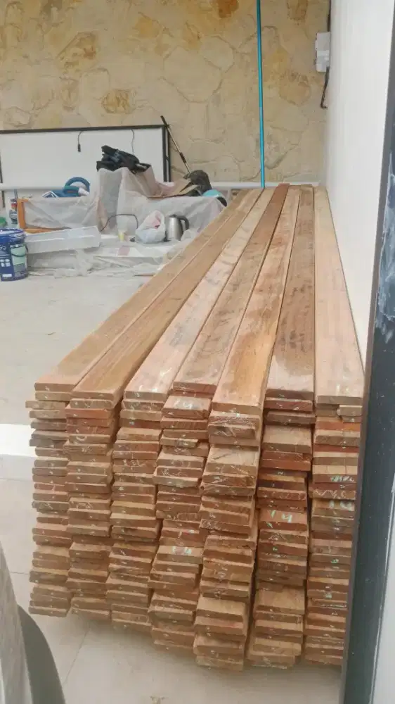 Ready deck ulin kolam renang