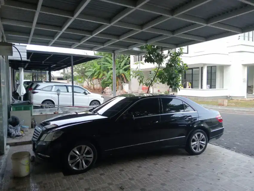 Mercy Mercedez Benz E300 2012