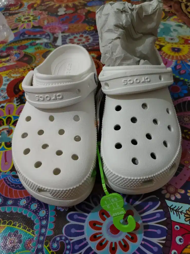 CROCS Women's Classic Platform Clog White