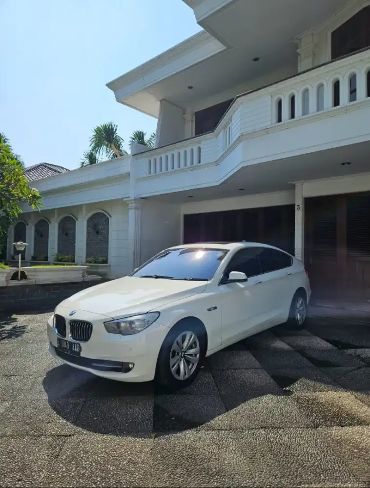 BMW 535 GRAND TURISMO 2011