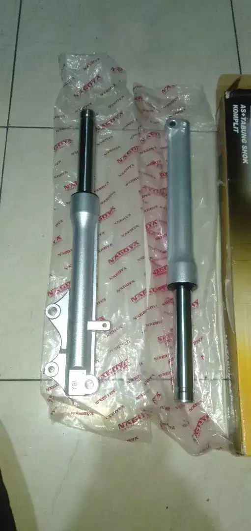 Di jual sok depan Assy/komplit